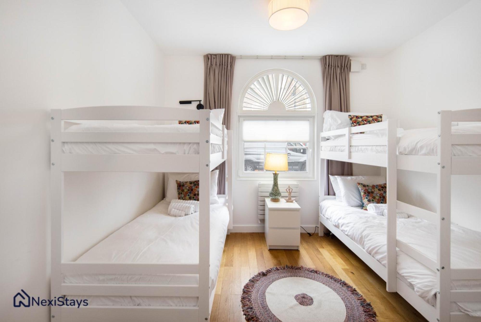 1 Min Walk To Euston Station, Modern Townhouse Lägenhet London Exteriör bild