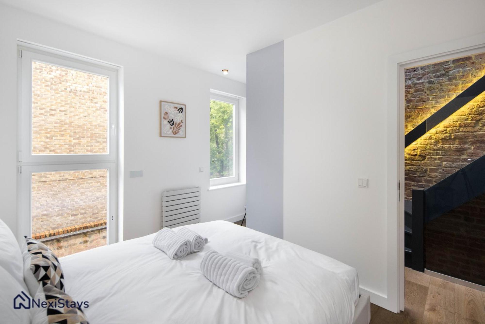 1 Min Walk To Euston Station, Modern Townhouse Lägenhet London Exteriör bild