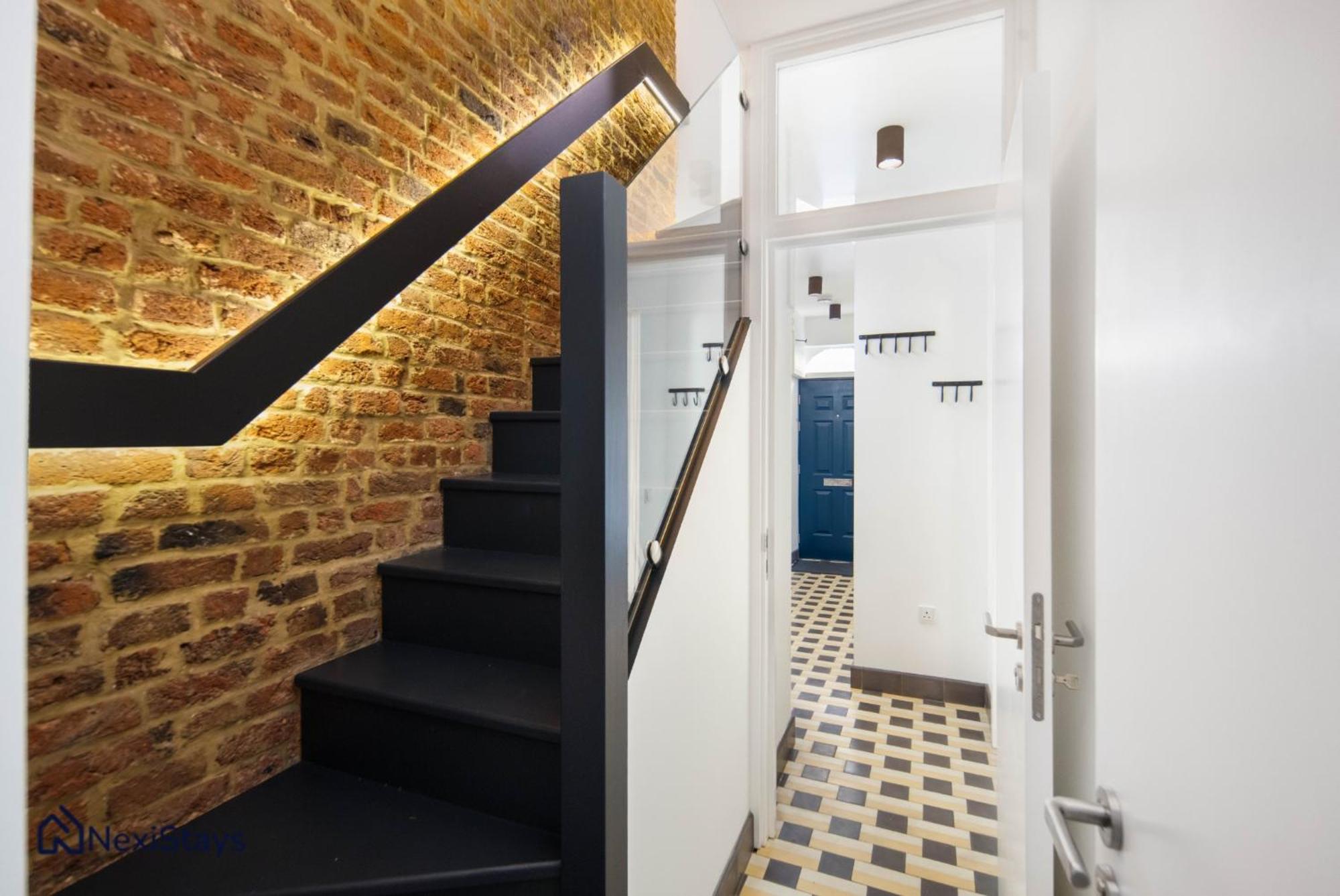 1 Min Walk To Euston Station, Modern Townhouse Lägenhet London Exteriör bild
