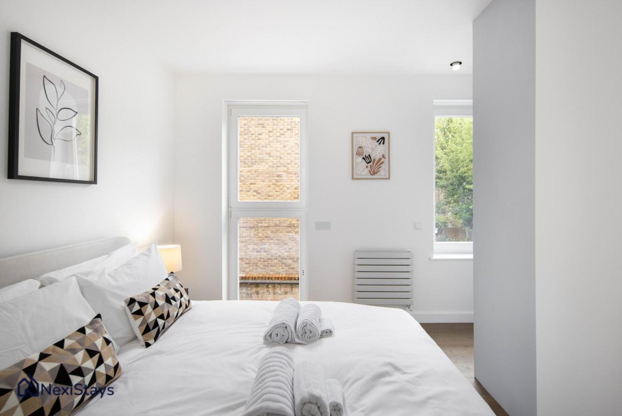 1 Min Walk To Euston Station, Modern Townhouse Lägenhet London Exteriör bild
