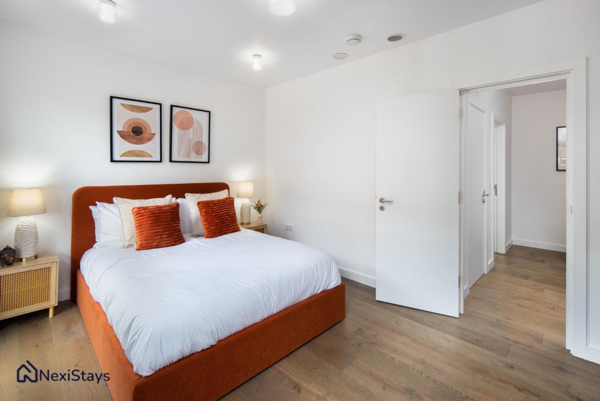 1 Min Walk To Euston Station, Modern Townhouse Lägenhet London Exteriör bild