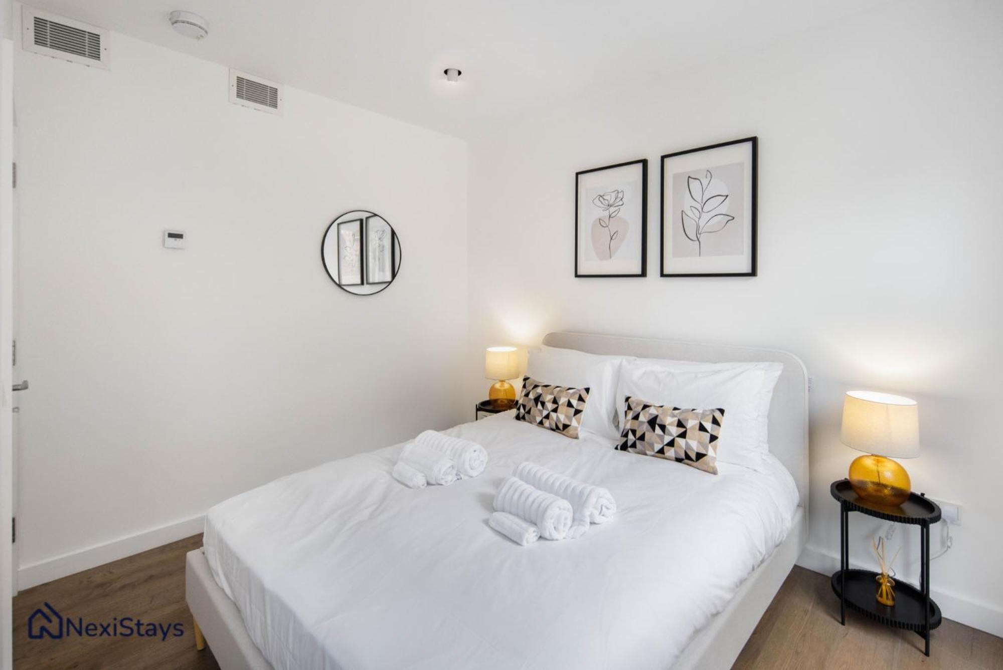 1 Min Walk To Euston Station, Modern Townhouse Lägenhet London Exteriör bild